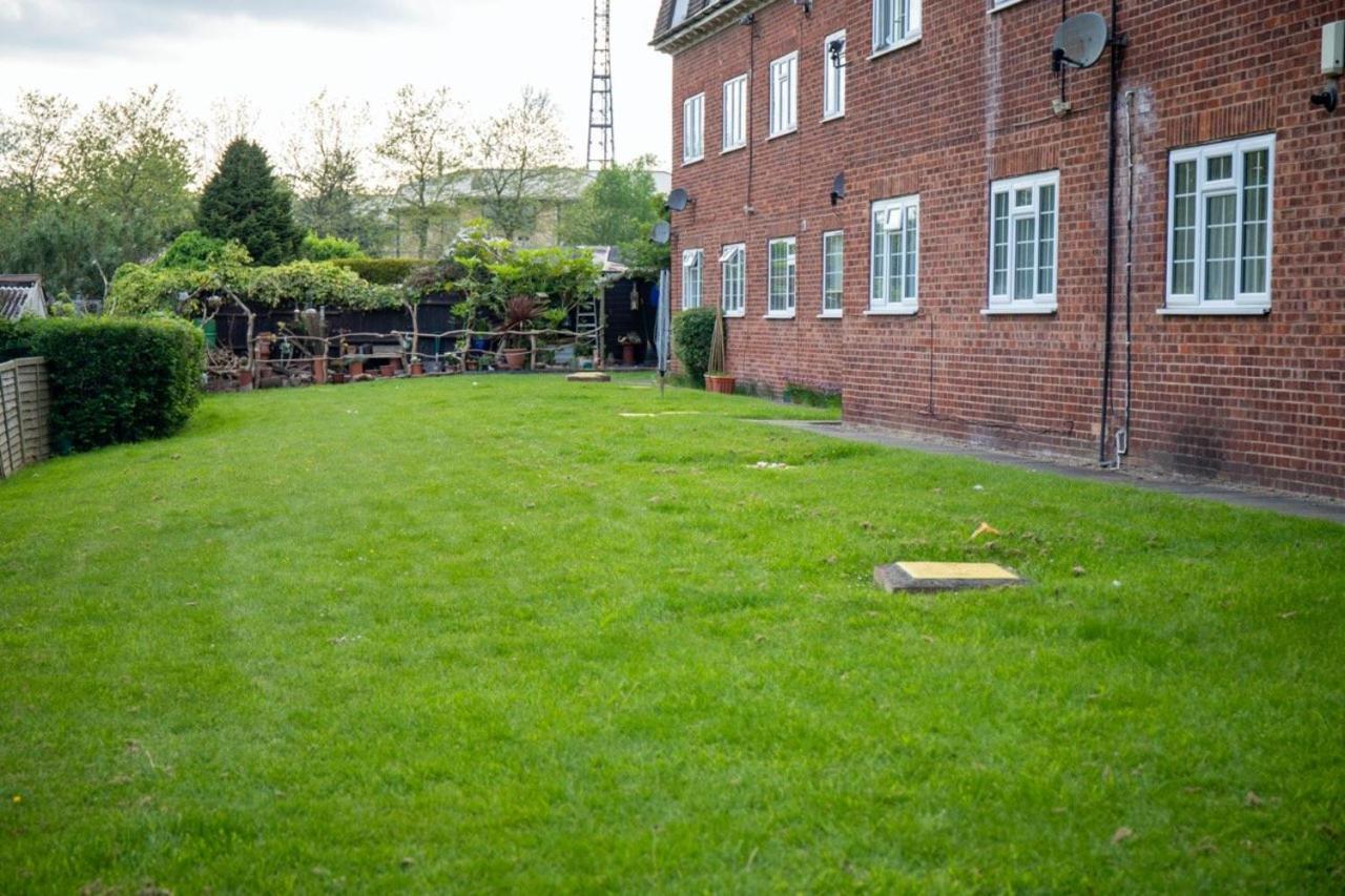 Guestready - Homely Leeds City Apartment Sleep 4 Meanwood المظهر الخارجي الصورة