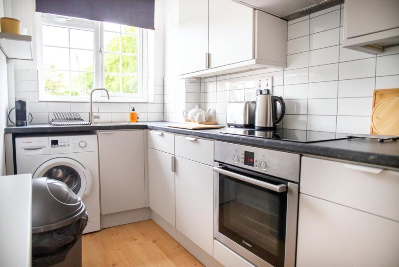 Guestready - Homely Leeds City Apartment Sleep 4 Meanwood المظهر الخارجي الصورة